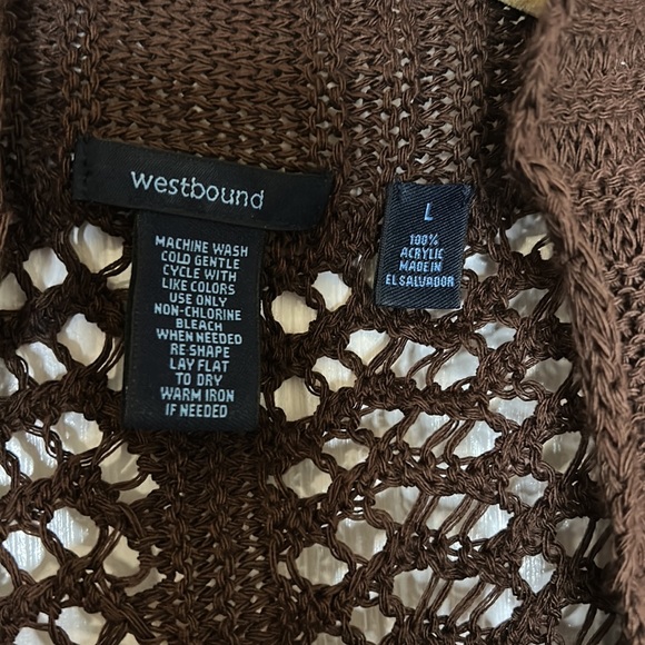Westbound Bohemian brown crocheted vest. Size large with angle style hem - Picture 3 of 5